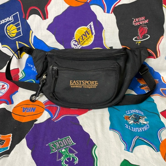 Vintage Other - Vintage Eastsport Outdoor Company Fanny Pack